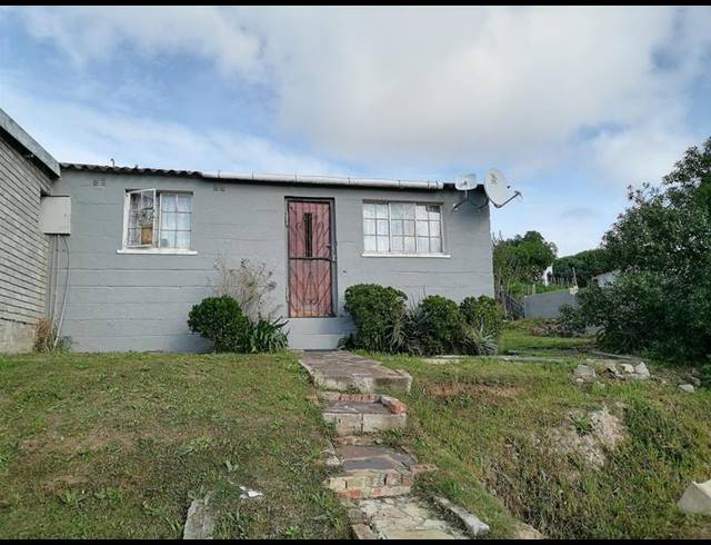 2 BEDROOM HOUSE FOR SALE IN GREENHAVEN